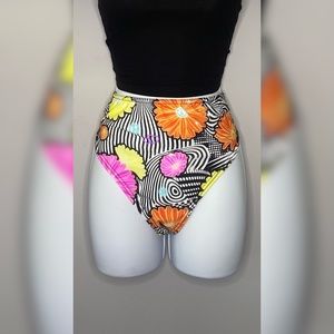 Rolita Couture Circuit Daisy Bottoms